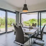 Pet Friendly In Novigrad Novigrad (Istria)
