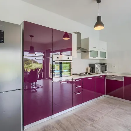 Prázdninový dům Pet Friendly In Novigrad